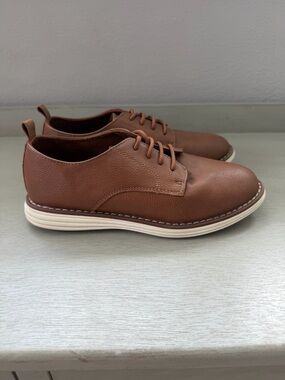 Cat & Jack - Boys Size Brown Derby Shoes